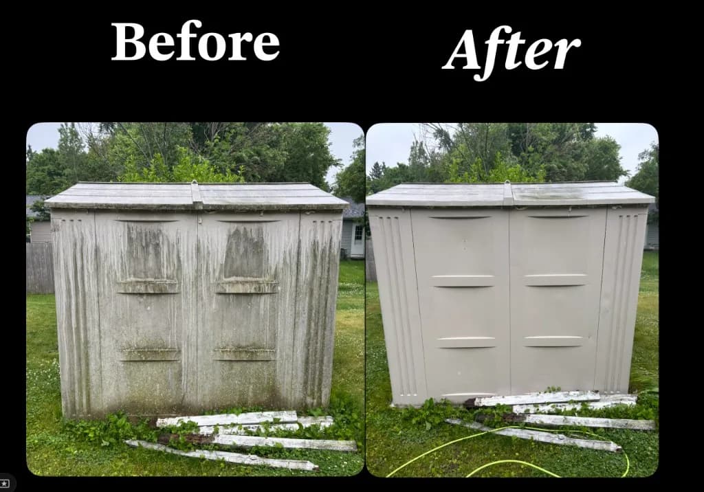 House siding before and after softwash result